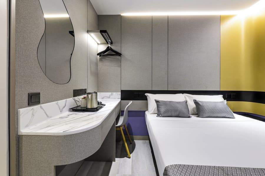 Hotel 81 Palace