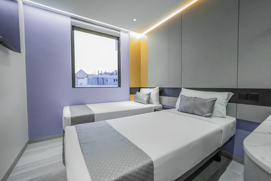 Hotel 81 Palace