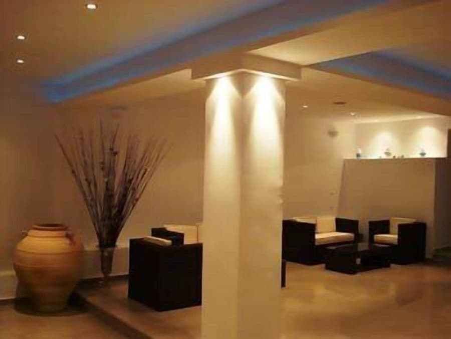 Giannoulaki Hotel