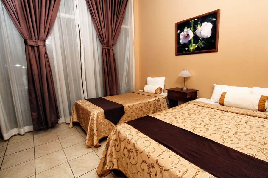 Hotel Las Colinas