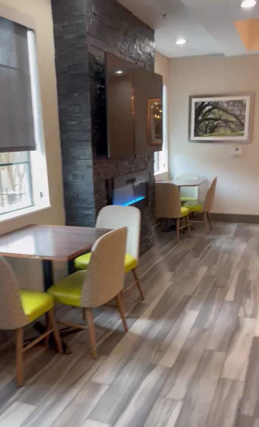 Comfort Suites Oil Center