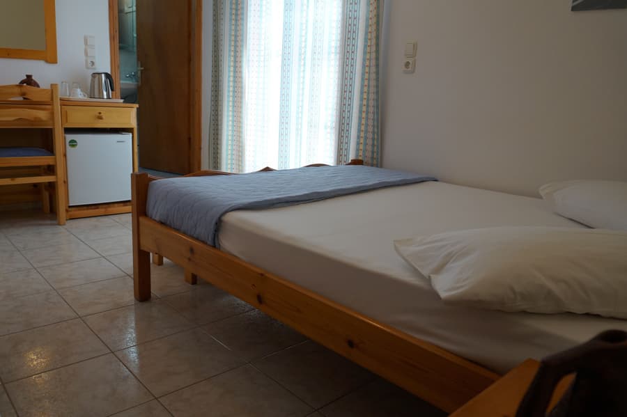 Zeus Hotel
