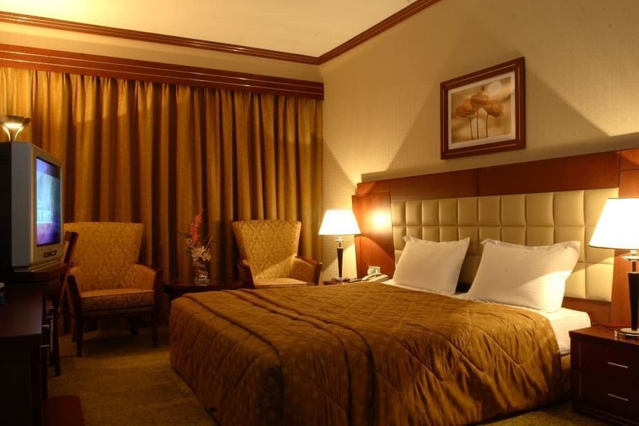 Grand Central Hotel