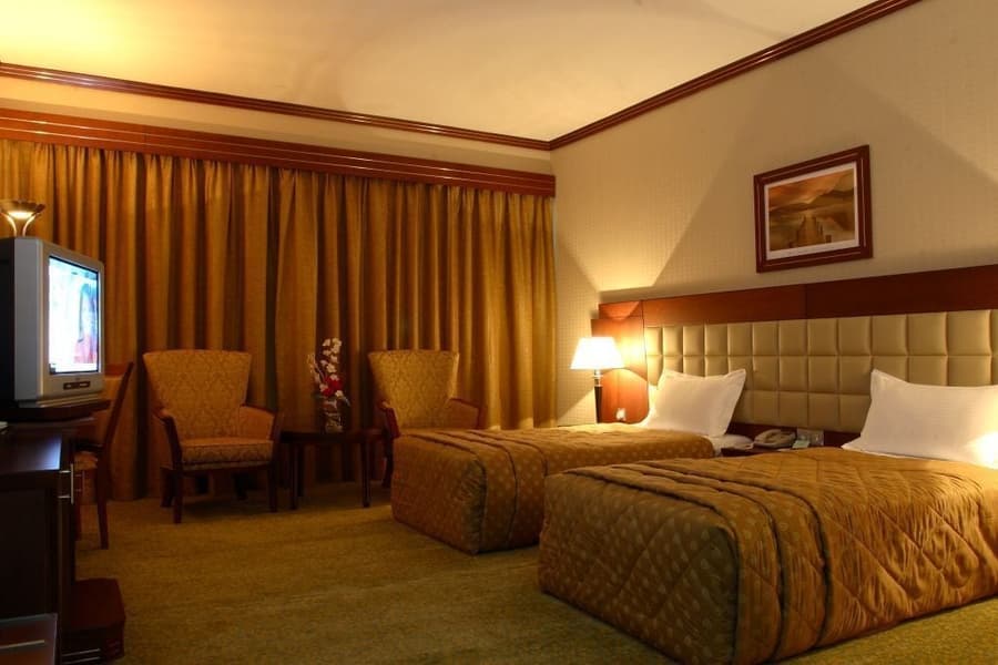 Grand Central Hotel