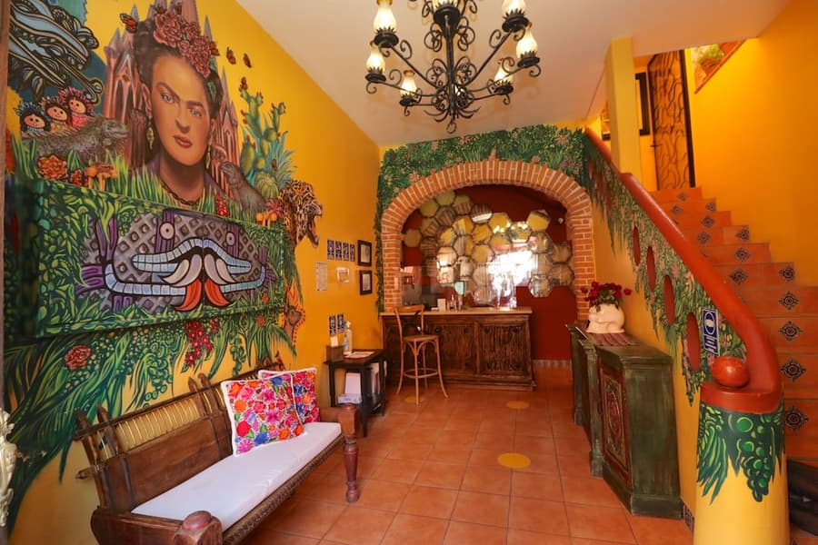 Casa Mia Suites
