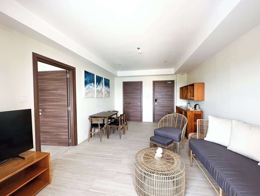 Bluewater Maribago Beach Resort