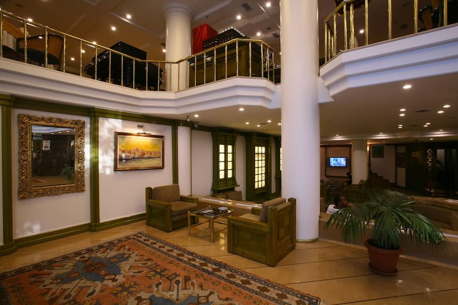 Istanbul Royal Hotel