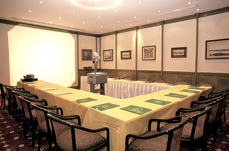 Istanbul Royal Hotel