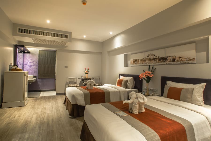 Nouvo City Hotel
