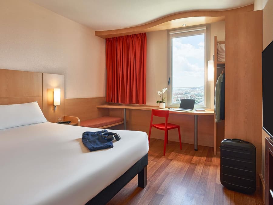 ibis Barcelona Santa Coloma