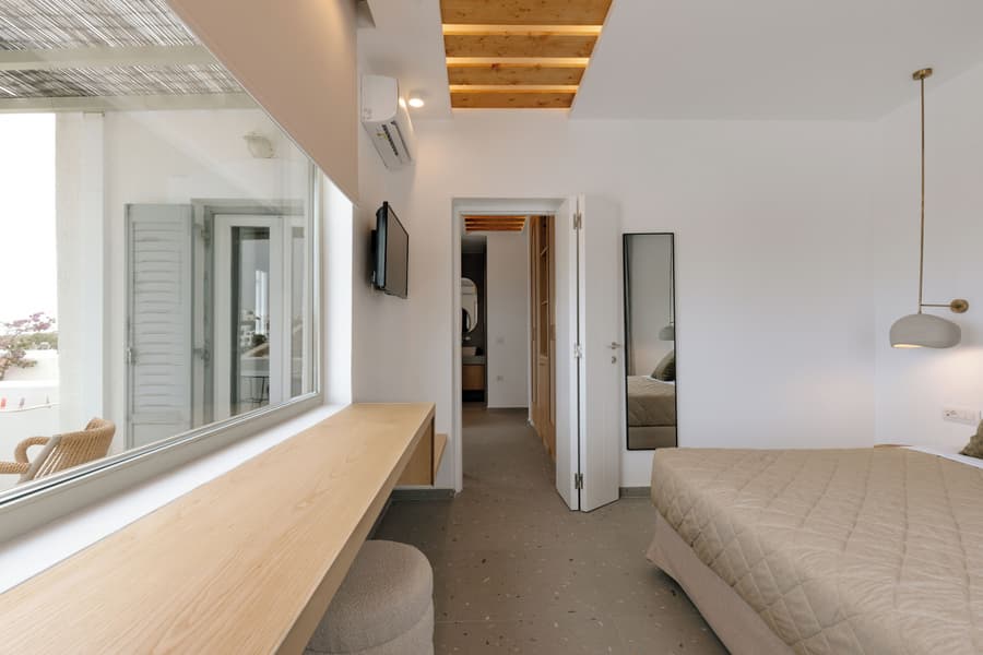 Pnoi Hotel