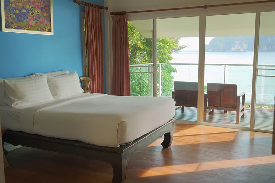 Bayview Resort Phi Phi Island - Beach Front Resort