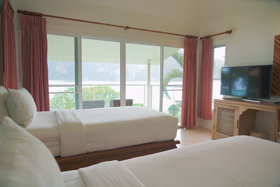 Bayview Resort Phi Phi Island - Beach Front Resort