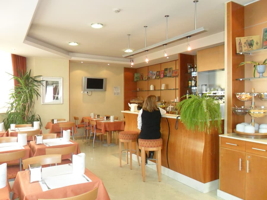 Hotel Riviera