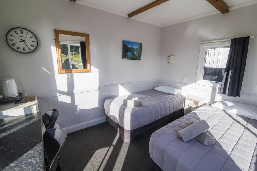 Tasman Holiday Parks - Te Anau