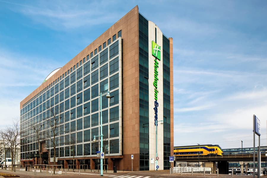 Holiday Inn Express Amsterdam - Sloterdijk Station by IHG