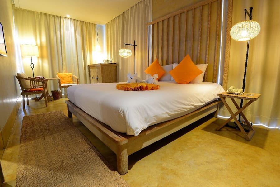 Mercure Samui Chaweng Tana Hotel