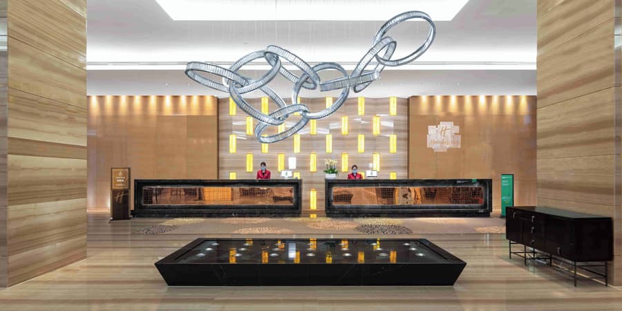 Holiday Inn Chengdu Oriental Plaza by IHG