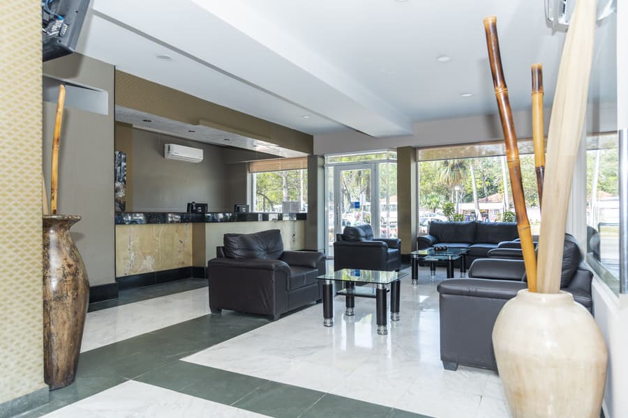 Hotel Gran Via