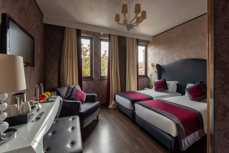 Carnival Palace Hotel