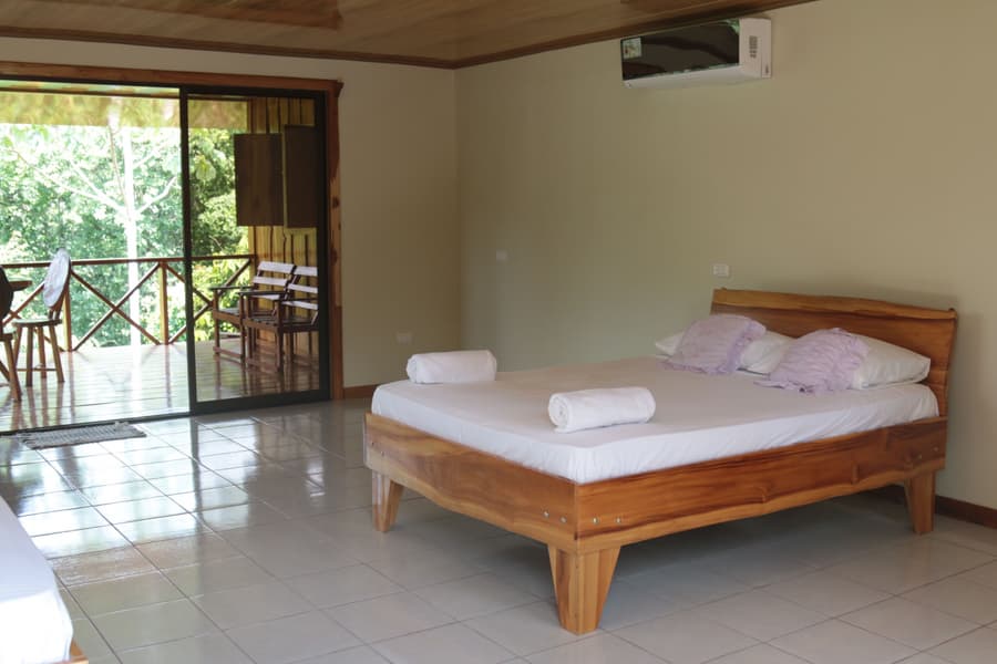 Vista Drake Lodge