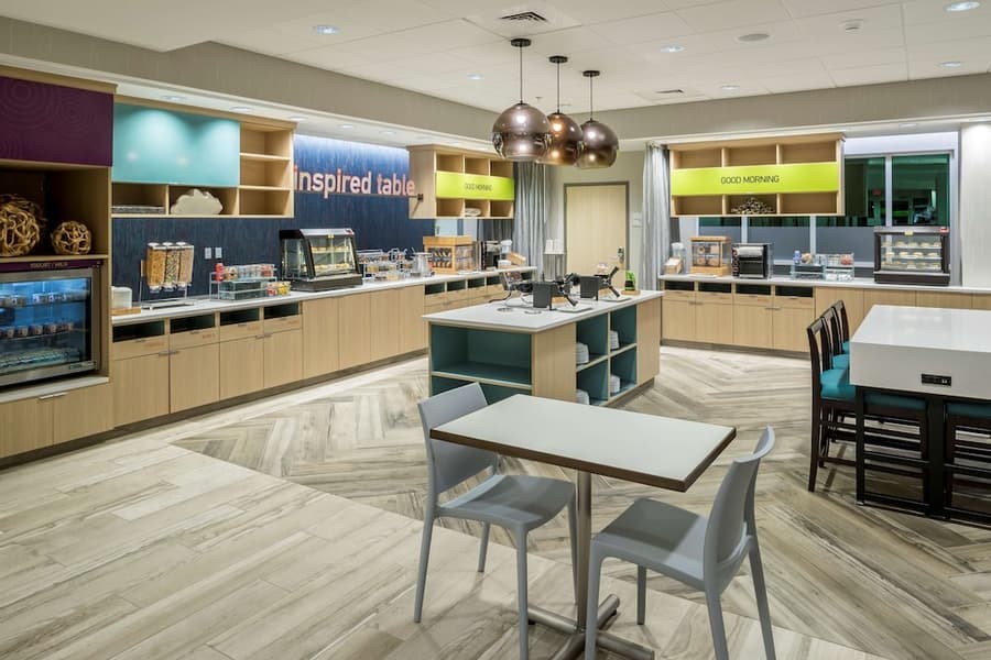 Home2 Suites by Hilton Cape Canaveral Cruise Port, FL