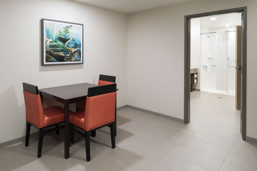 Home2 Suites by Hilton Cape Canaveral Cruise Port, FL