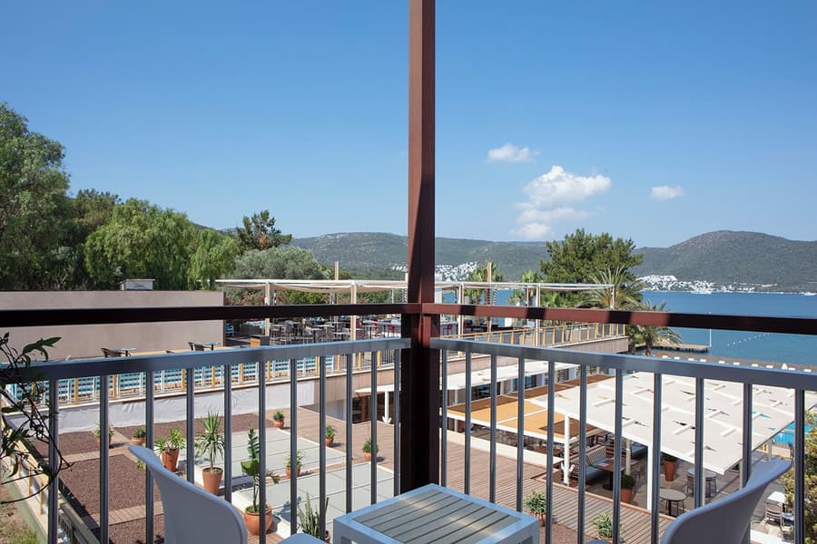 DoubleTree by Hilton Bodrum Işıl Club Ultra All Inclusive Resort