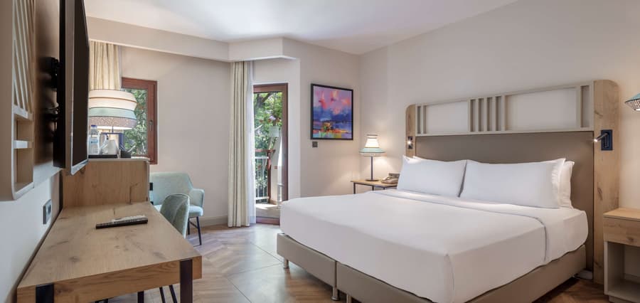DoubleTree by Hilton Bodrum Işıl Club Ultra All Inclusive Resort
