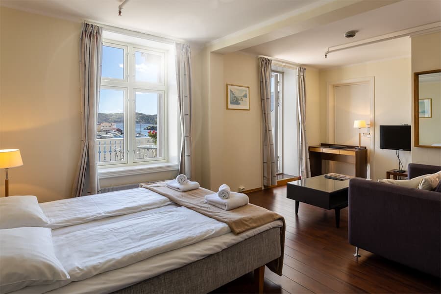 Victoria Hotel