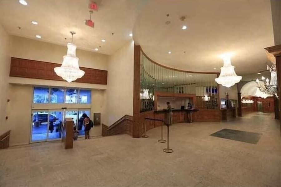 Castle Beach Club Apartments