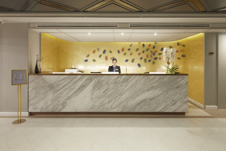 The Quarter Ploenchit by UHG
