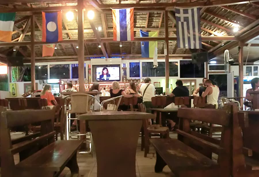 Santorini Camping & Hostel