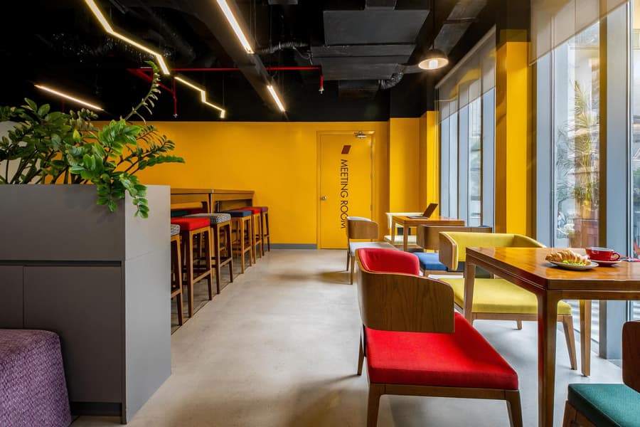 Wink Saigon Centre, Unscripted by Hyatt - 24 Hours stay