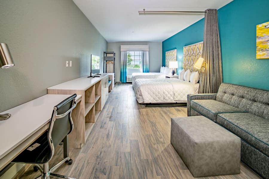 Everglades Adventures Hotel Suites by Ivey House