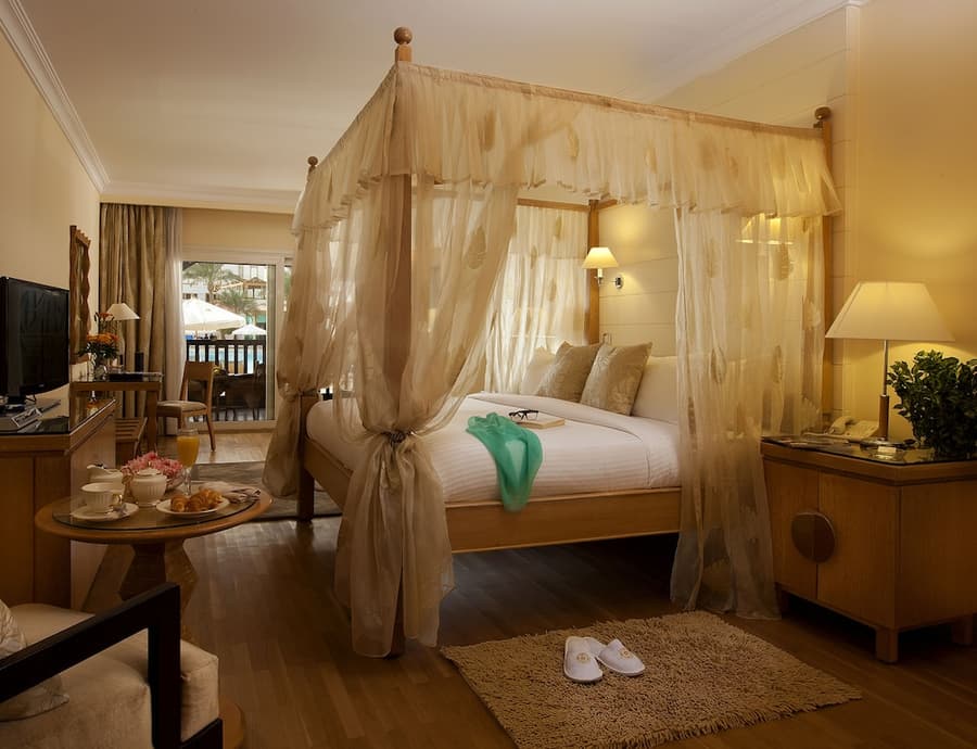 Royal Savoy Hotel