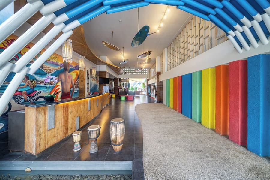 Bliss Surfer Hotel Legian