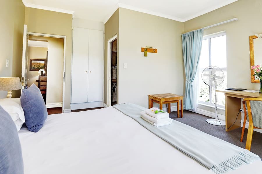 Bell Rosen Guesthouse