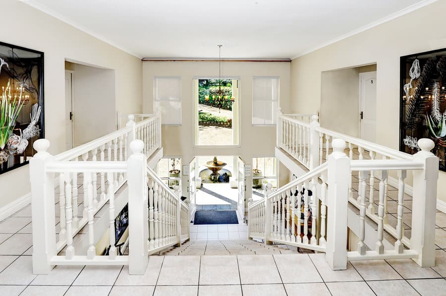 Bell Rosen Guesthouse