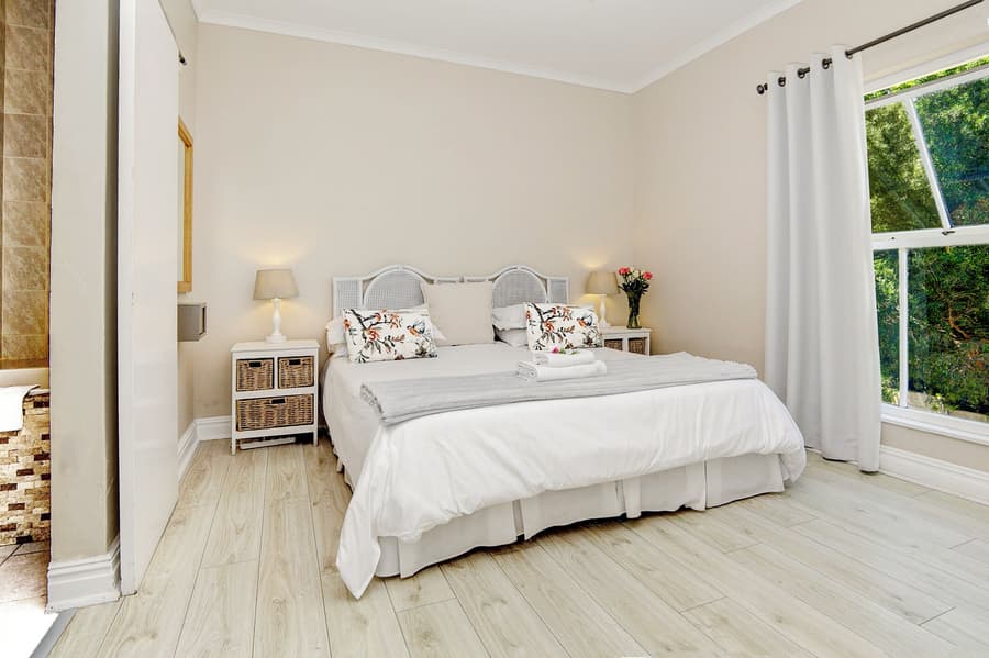 Bell Rosen Guesthouse