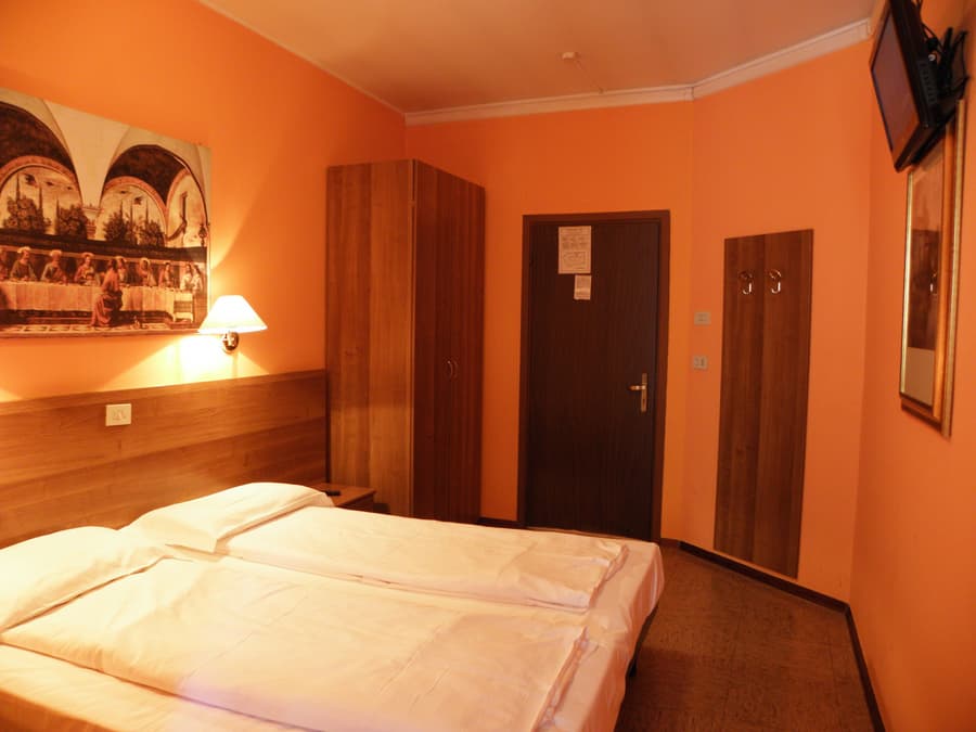 Hotel Corona