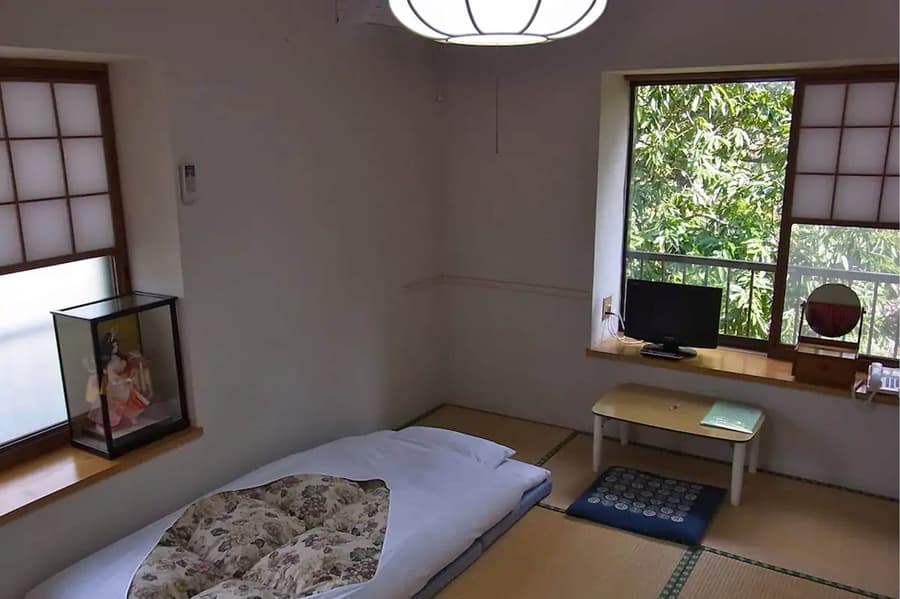 Fuji-Hakone Guest House