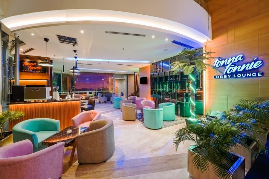 Aston Pluit Hotel & Residence