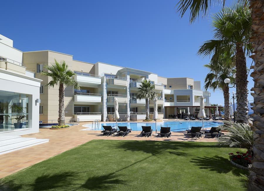 Molos Bay Hotel