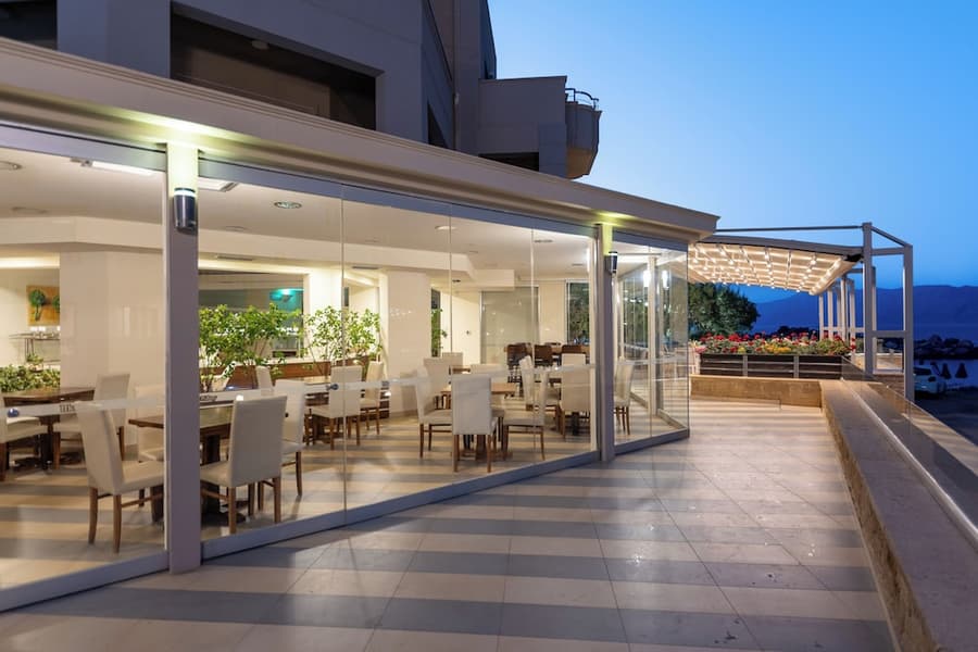 Molos Bay Hotel