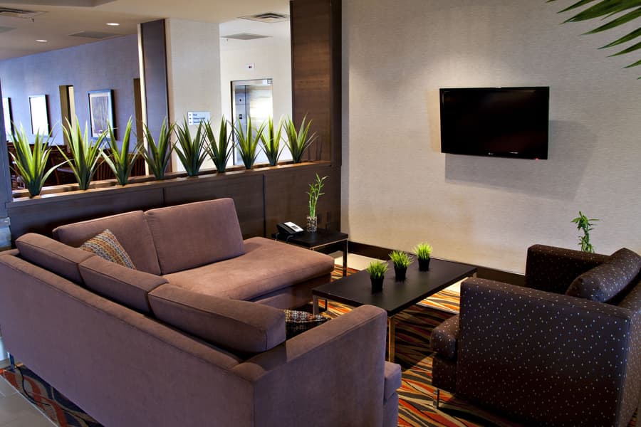 Holiday Inn Express Pembroke by IHG