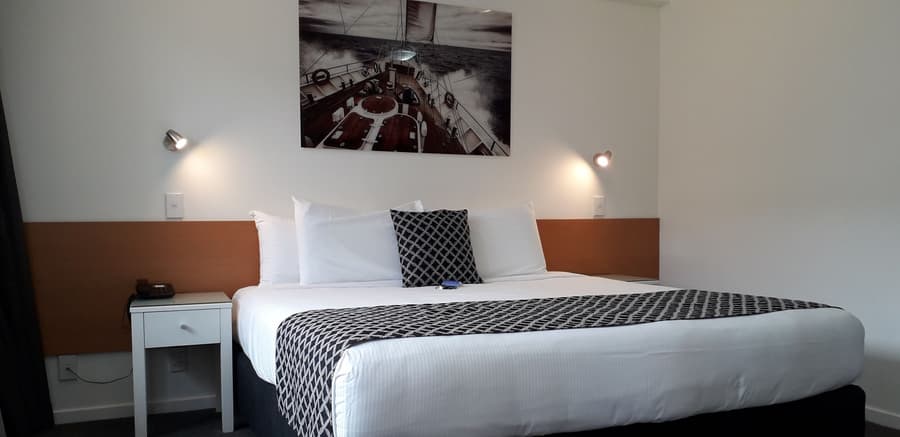 Harbourside Lodge