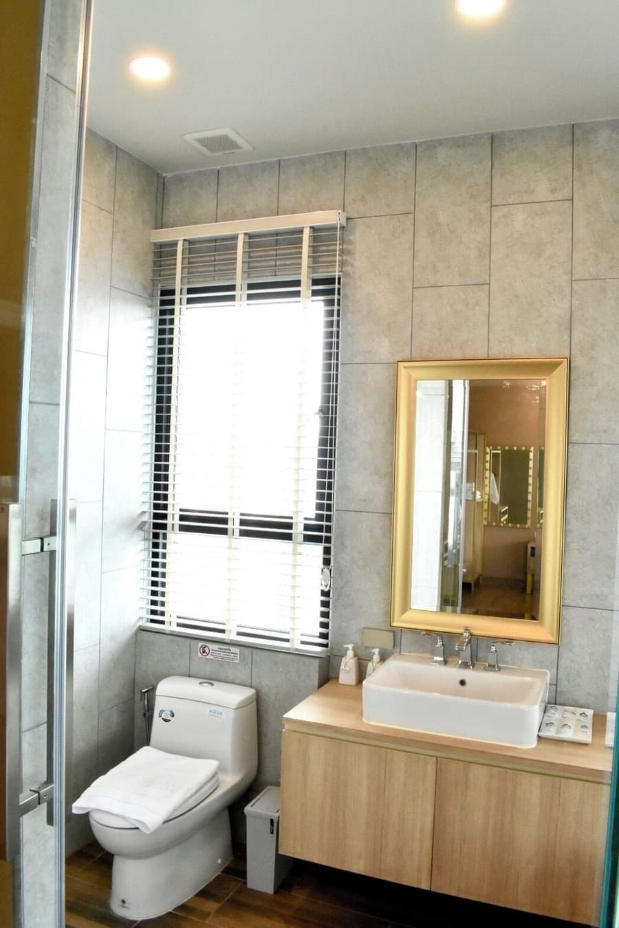 Siri Oriental Bangkok Hotel