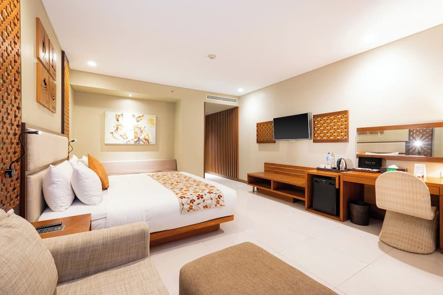 VOUK Hotel & Suites