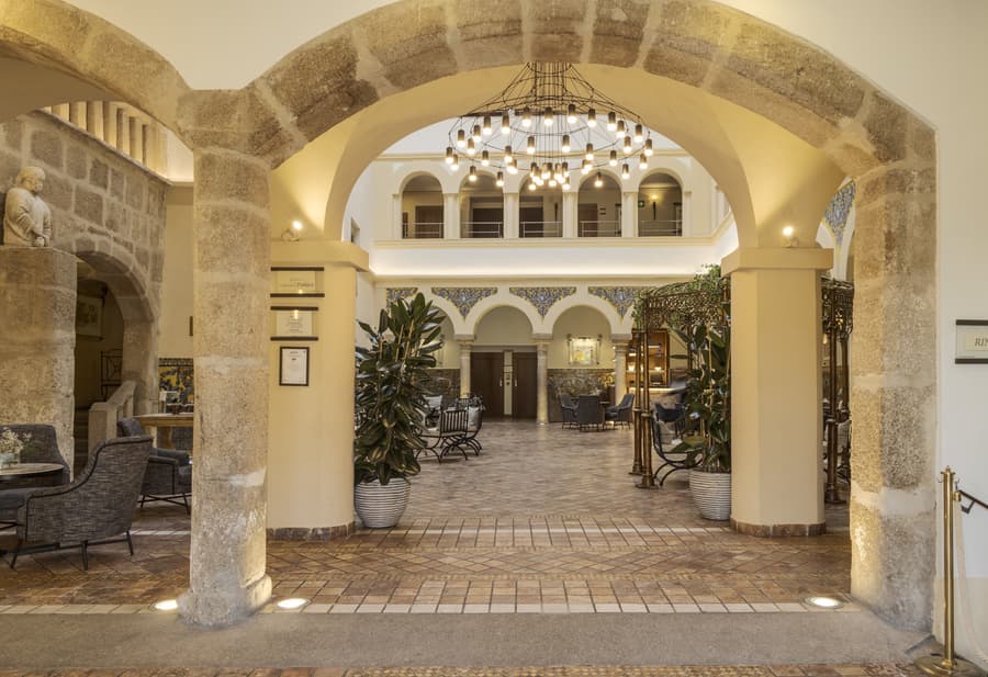Hotel ILUNION Mérida Palace